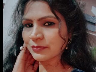 closeup web cam Jhilmil
