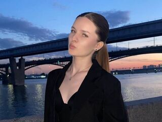 girl topless JoyaHammacher