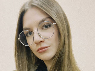 girl chat room KaraTribley