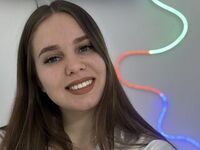 hot naked camgirl KeiraAsti