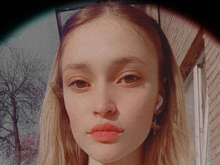 beautiful cam girl KendalSommella