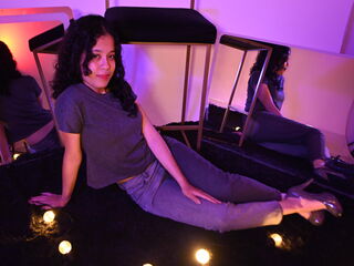 free cam photo KyaraLux