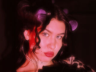 camgirl porn LarondaSuitt