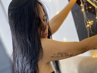 cam girl playing with dildo LauraMarcel