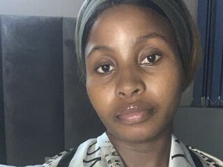 masturbating camgirl LaylaySmith