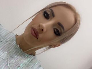 hot cam girl masturbating LillySun