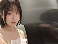 free live chat LilyBrooklyn