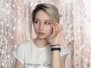 beautiful girlcam LinetteHackworth