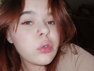 bedroom livecam LissaTerry