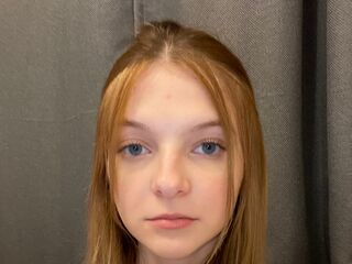naked girl with live cam LuciMayala