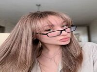 camgirl playing with vibrator LunaTimer