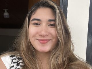 adultcam picture LunaaRivas