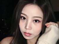 masturbating webcam girl LuoFeifei