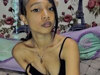 jasmin webcam model MacuttyMiria