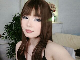 fingering webcam girl MaddyMystie