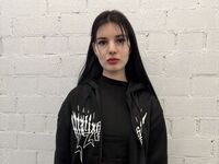 camgirl masturbating with sex toy MaryettaBurgees