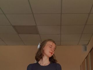 naked cam girl gallery MaryjanePorter