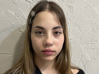 camwhore spreading pussy MiaChoo