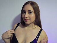 camgirl showing pussy MiahCouper