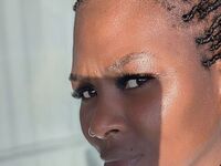 hot naked webcamgirl MilkyMarie