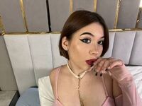 teaser chat MinaAustin