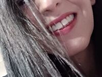 masturbating webcamgirl MonicaFerilli