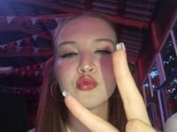 naked cam girl picture NelleCauthorne