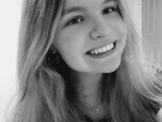 webcamstripper OneidaWinnike