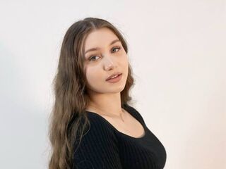 cam girl playing with vibrator PhebeFrangione