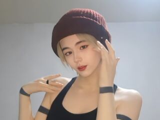 cam hooker chatroom RoxannCobio