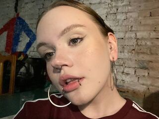 camslut SaraKnights