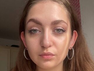 free webcam chat room ShaniFland