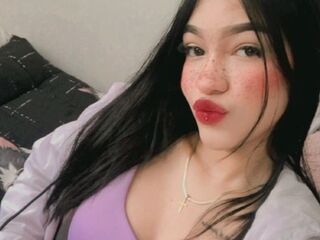 masturbating camgirl SharitGomez