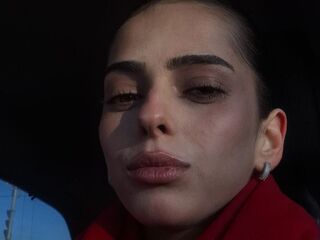 naughty camgirl masturbating with dildo SheritaGittinger