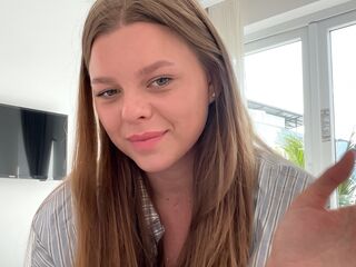 livechat TeneshaQuinerly