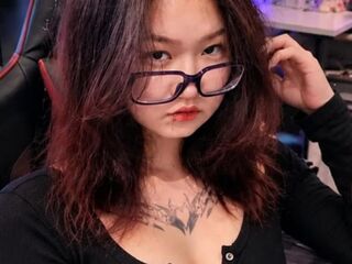 naked camgirl photo TishaOyervides
