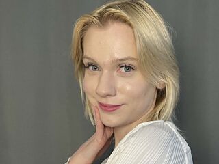 naked webcam girl photo YerWhooley