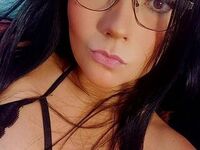topless webcamgirl ZairaMist